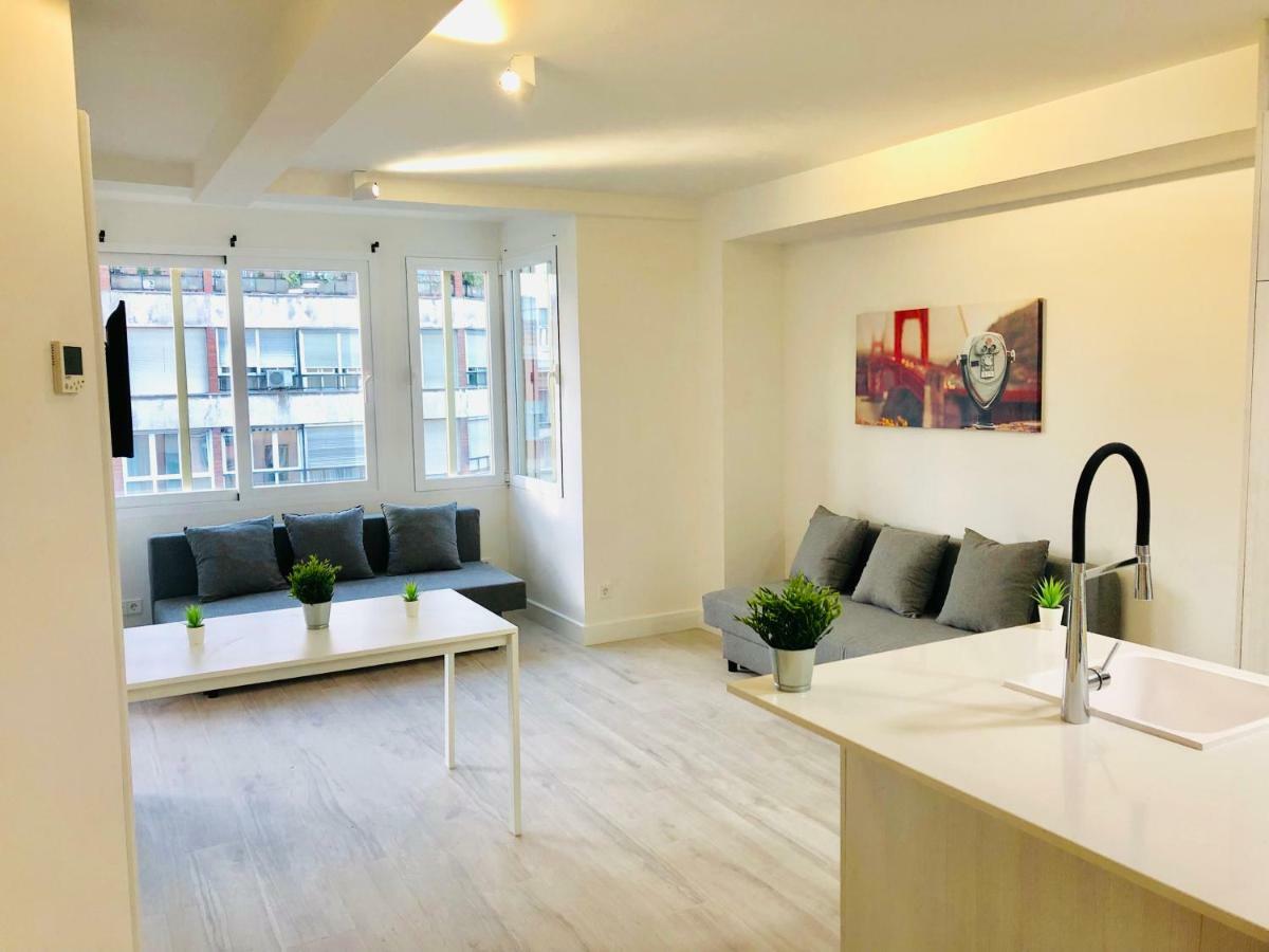 Pisos Con Piscina Barrio Exclusivo-Wizinkcenter Alquiler Temporada Apartment Madrid Luaran gambar